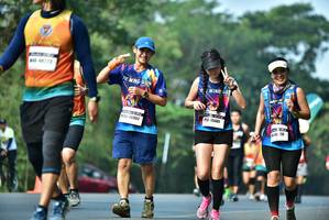 BIB: 45902, 111
                            <button type="button" onclick="openModal(10136315)" class="btn btn-primary btn-sm float-right btn-popup" data-toggle="modal" data-target=".modal-high-quality">
                        <i class="fas fa-shopping-cart"></i> Add to Cart
                    </button>
                                            <button type="button" onclick="isThisMe(10136315, true)" class="btn btn-success btn-sm float-right btn-popup btn-isme hidden" data-toggle="tooltip" data-placement="bottom" title="นี่คือรูปของคุณใช่ไหม คลิกที่นี่เพื่อเอาเข้าอัลบั้ม">
                        <i class="fas fa-plus"></i> Add to album
                    </button>
                    <button type="button" onclick="isThisMe(10136315, false)" class="btn btn-warning btn-sm float-right btn-popup btn-isnotme hidden">
                        <i class="fas fa-ban"></i> Remove from album
                    </button>